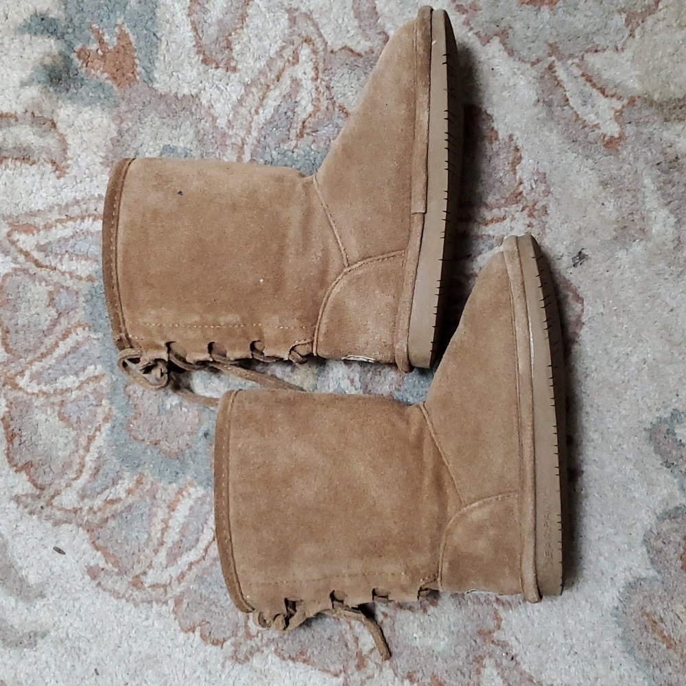 Bearpaw Phyllis youth suede shearling boots